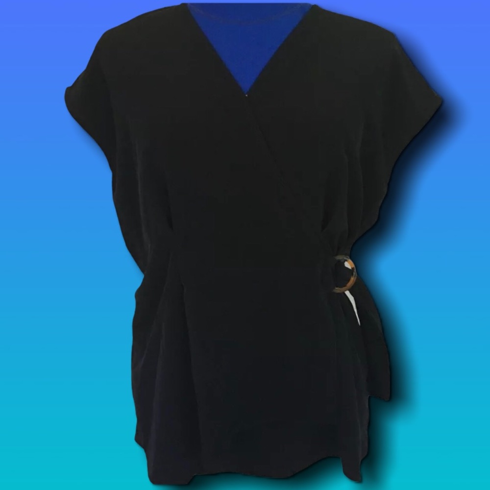 Worthington Wrap Top with Tortoise Buckle • XL
